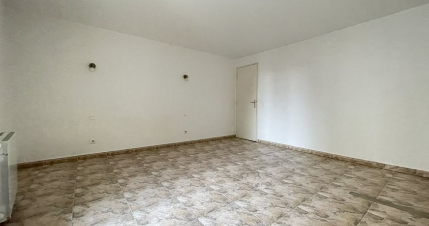 location Maison de village Caux