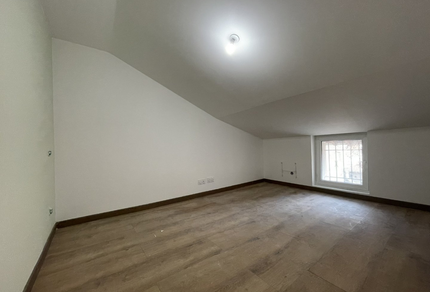 location Appartement rénové Beziers - Photo 4
