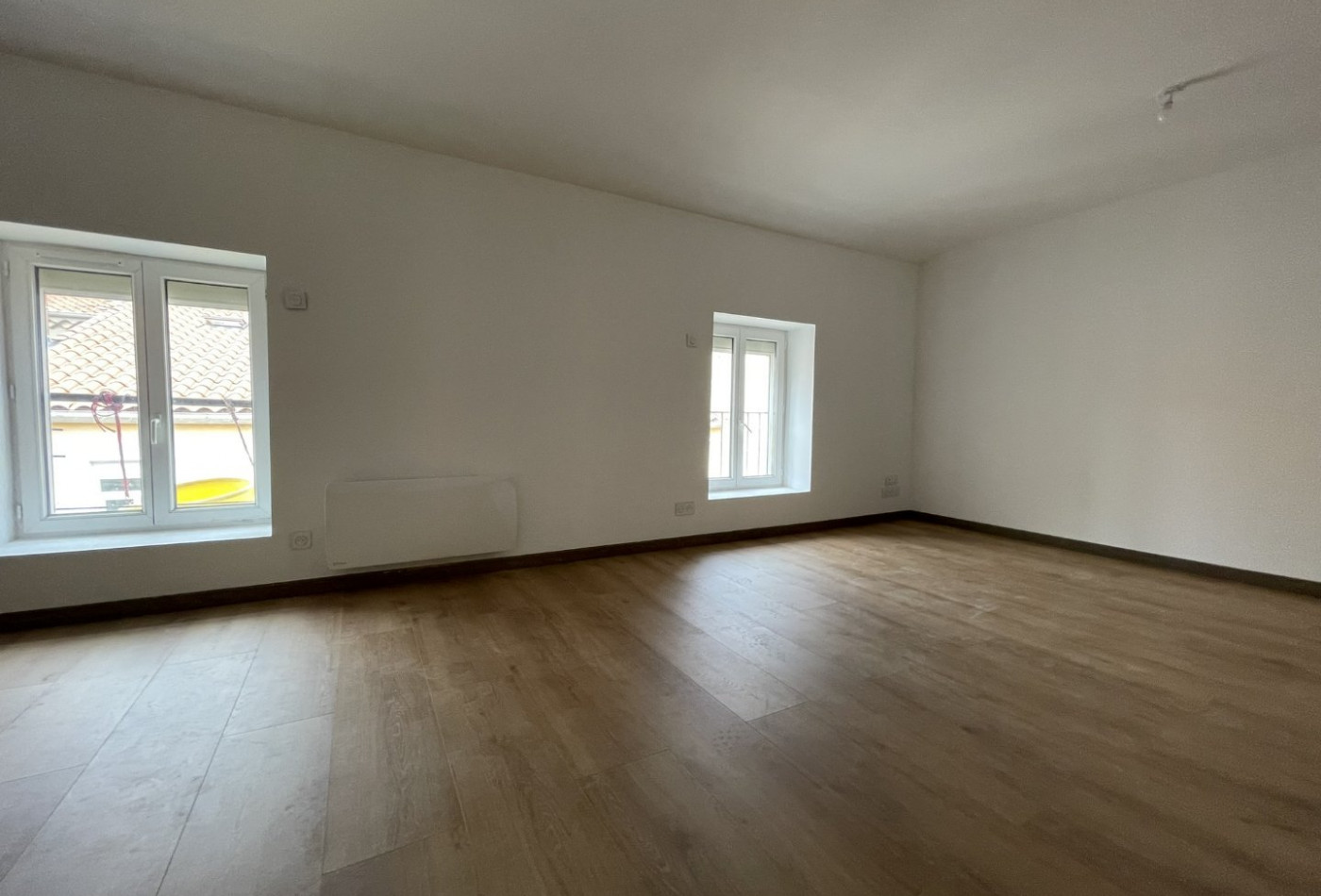 location Appartement rénové Beziers - Photo 3