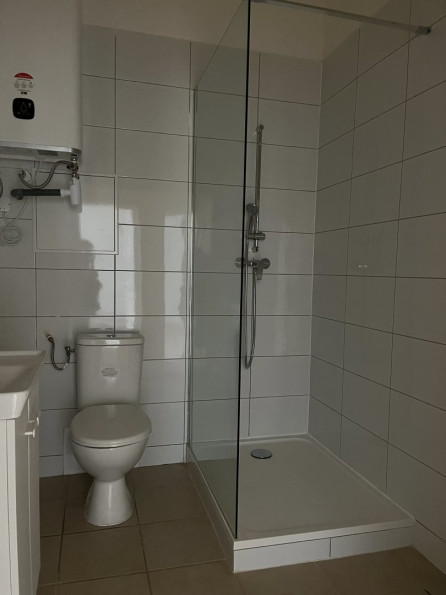 location Appartement rénové Beziers - Photo 5