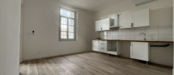 location Appartement rénové Beziers
