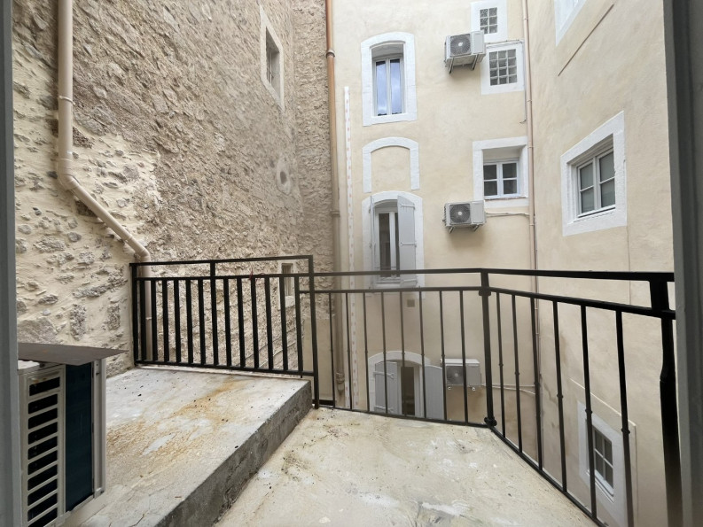 location Appartement rénové Beziers - Photo 8