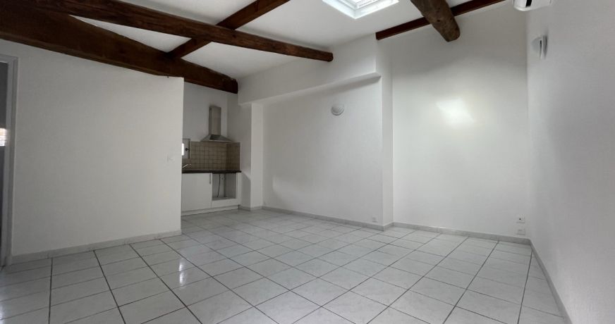 location Appartement rénové Pezenas