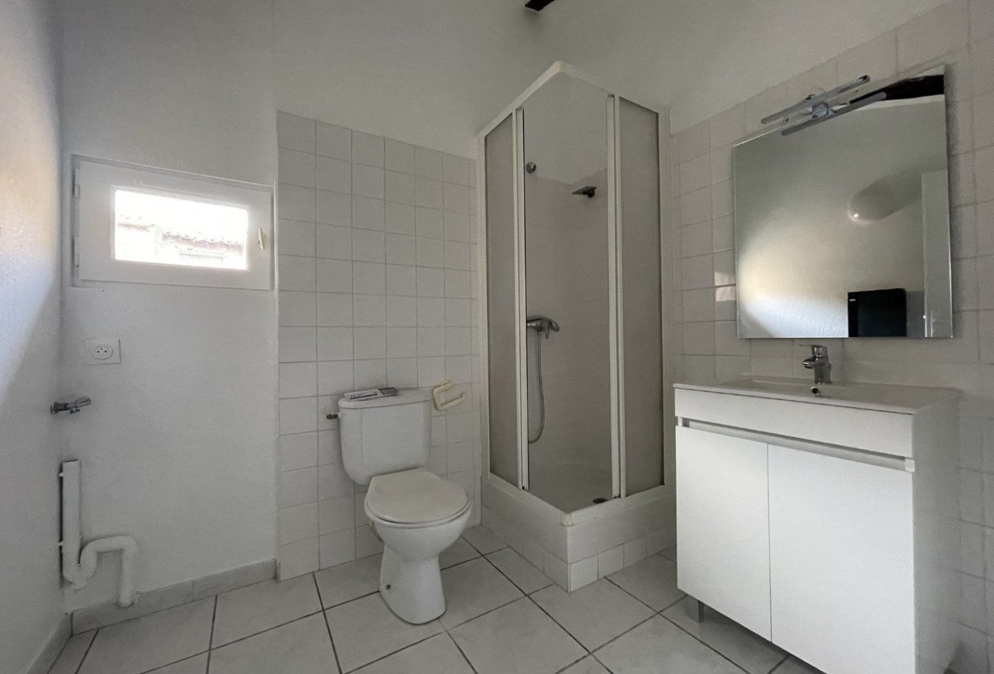 location Appartement rénové Pezenas - Photo 4