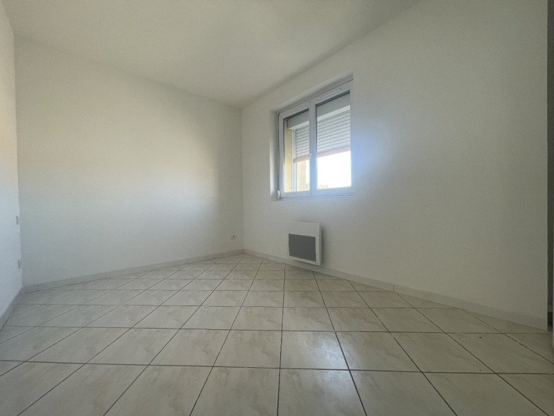 location Appartement Espondeilhan - Photo 6