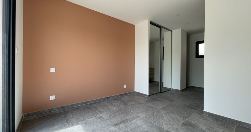 location Villa Sauvian