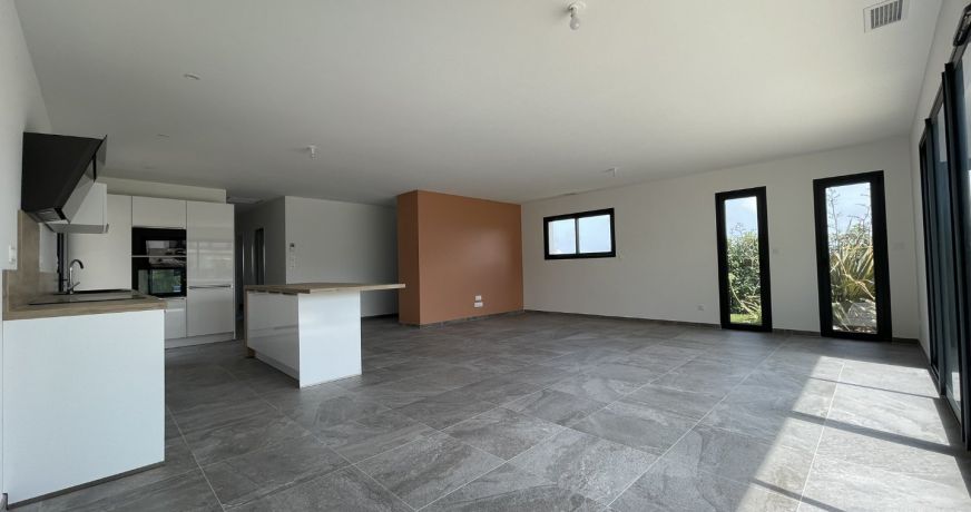 location Villa Sauvian