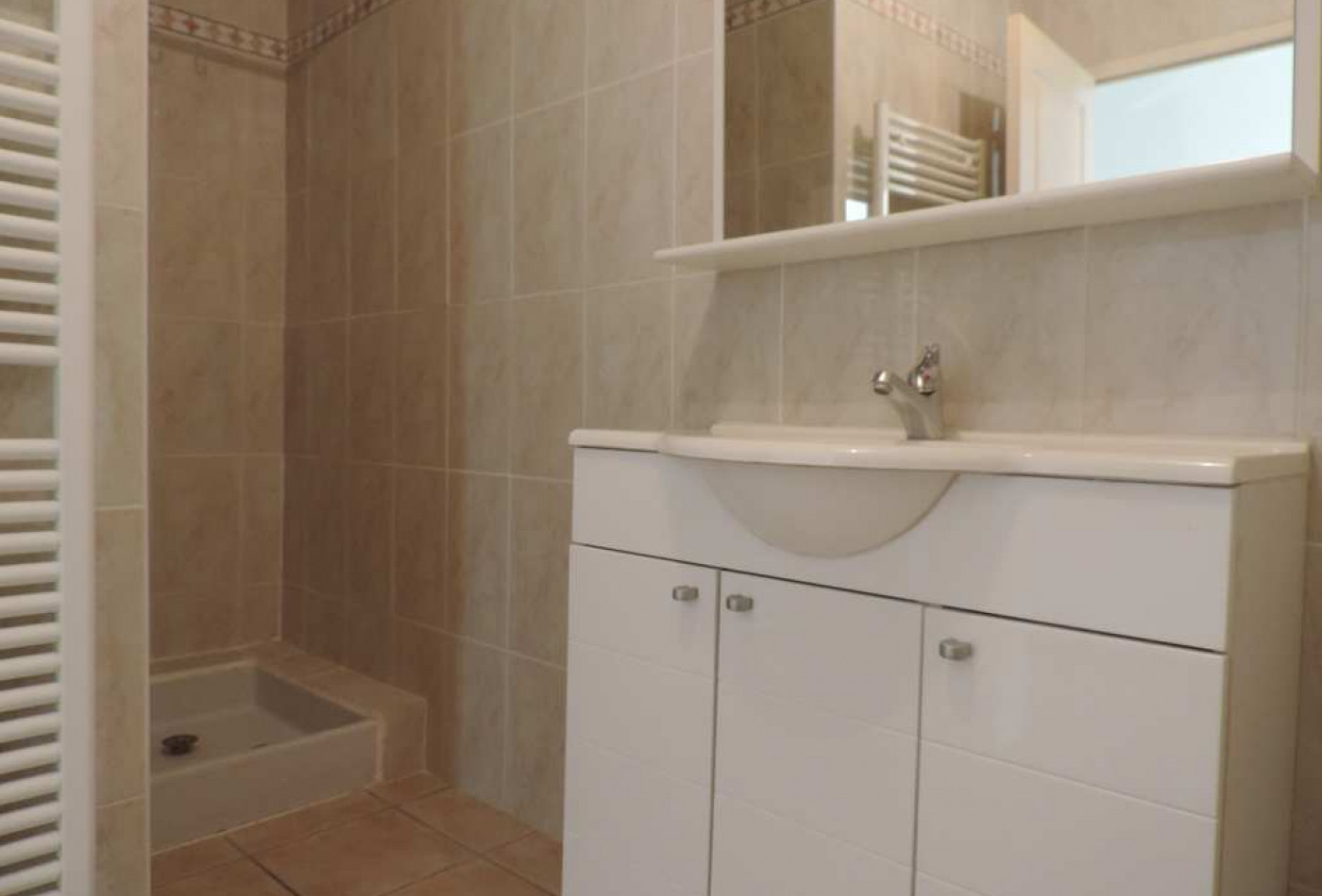 location Appartement Pezenas - Photo 7