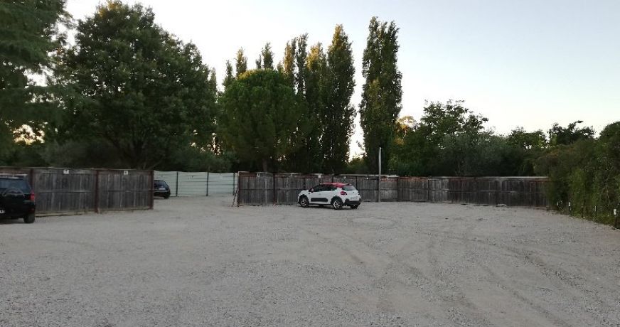 letting Parking extérieur Pezenas