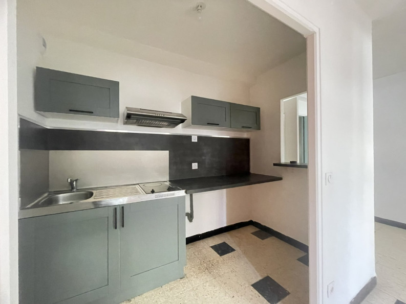 location Appartement Pezenas - Photo 3