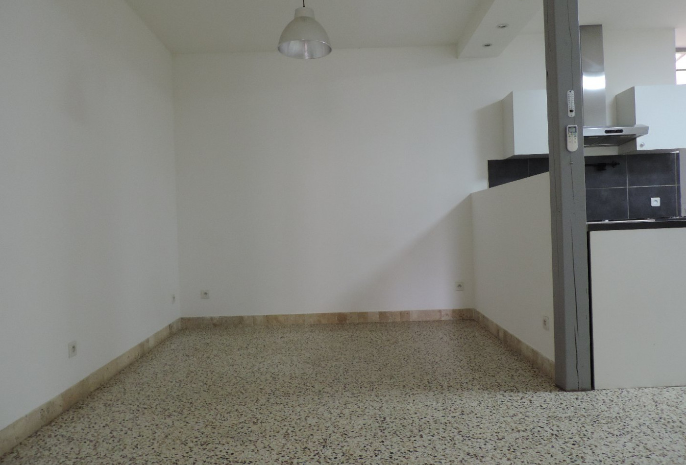 location Appartement Pezenas - Photo 2