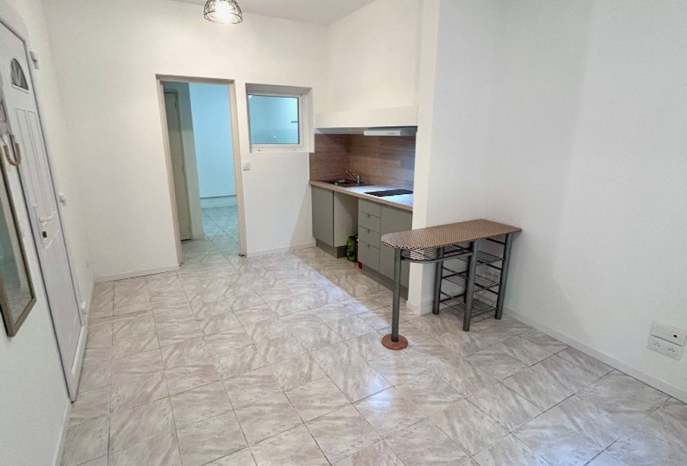 for rent Appartement Sete - Photo 2