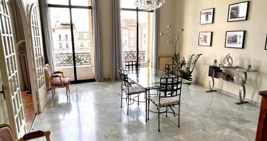 vente Appartement haussmannien Sete