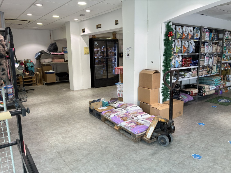location Local commercial Agde - Photo 4