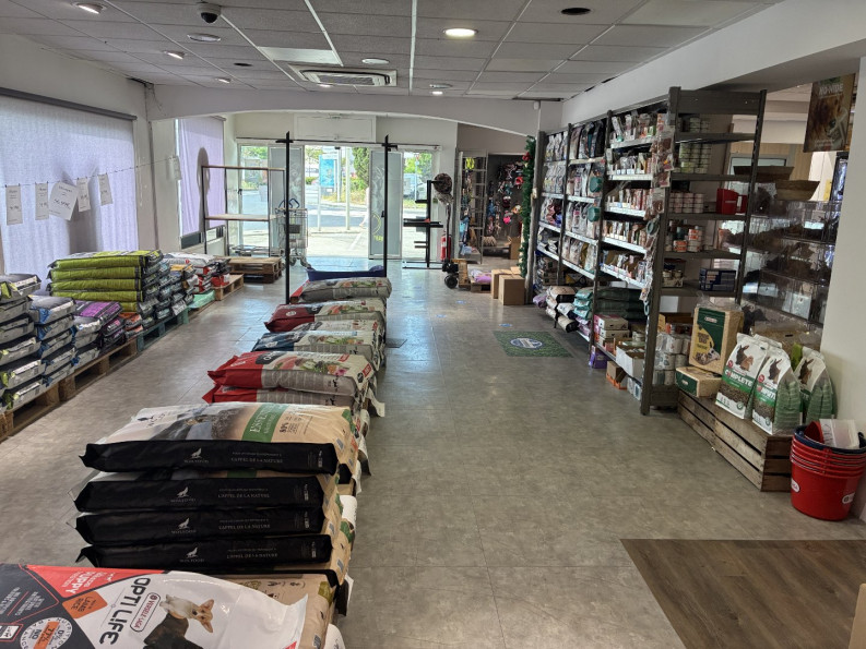 location Local commercial Agde - Photo 2