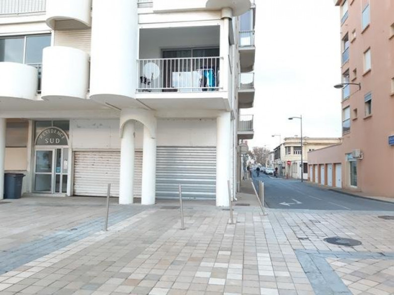 location Local commercial Le Grau D'agde - Photo 1