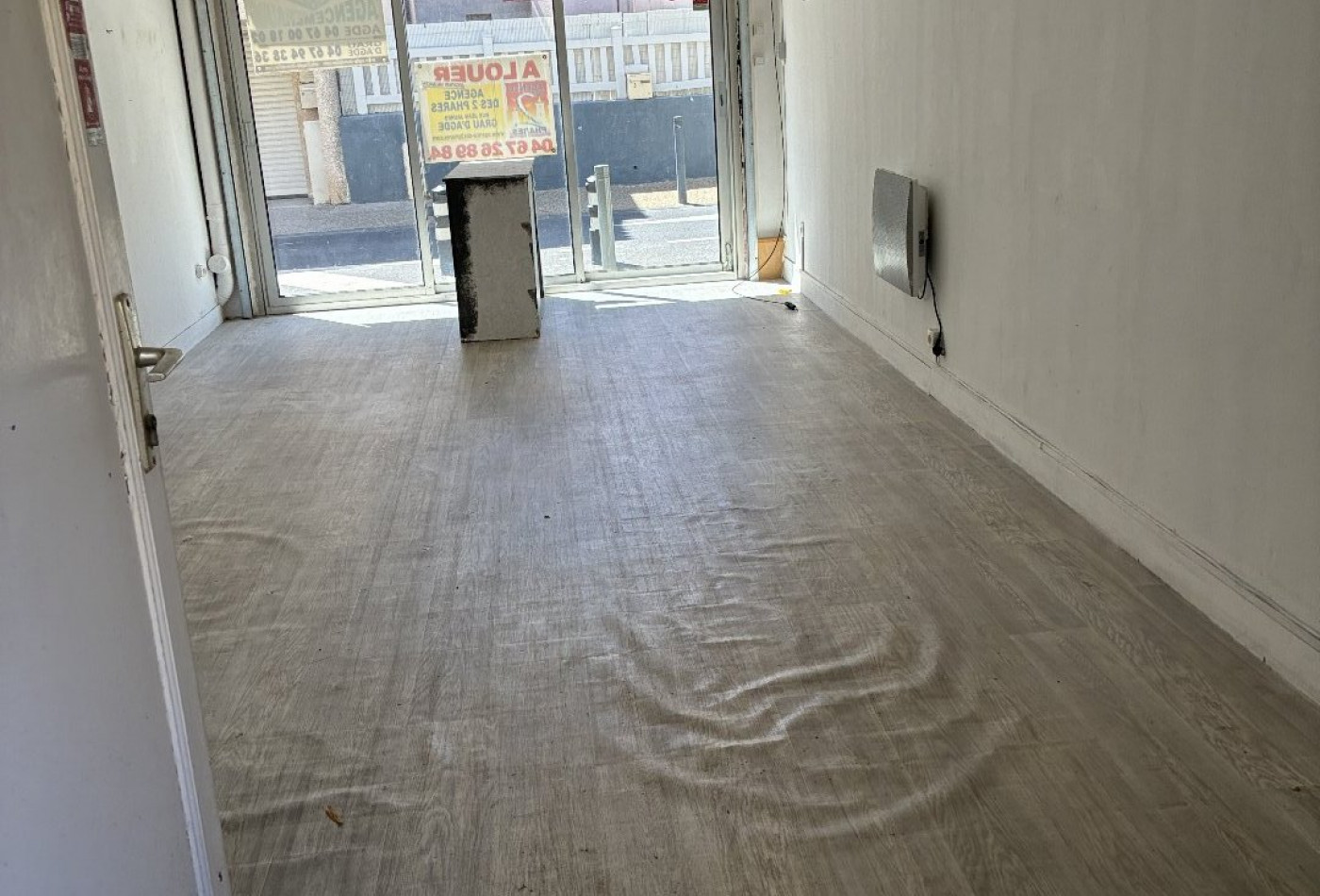 location Local commercial Le Grau D'agde - Photo 8