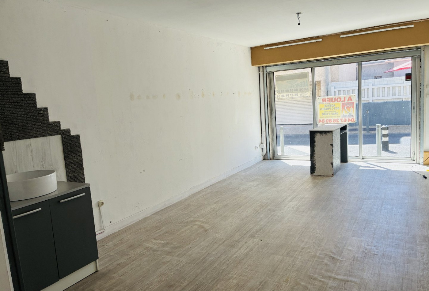 location Local commercial Le Grau D'agde - Photo 4