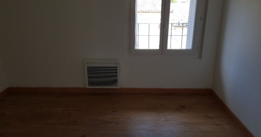 location Appartement ancien Pezenas