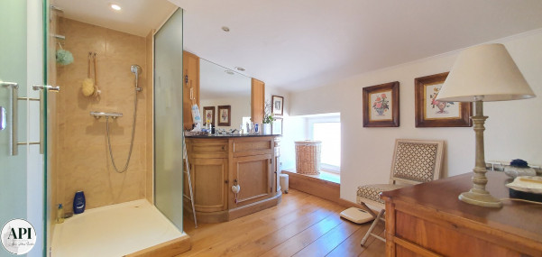 à vendre Appartement terrasse Pezenas