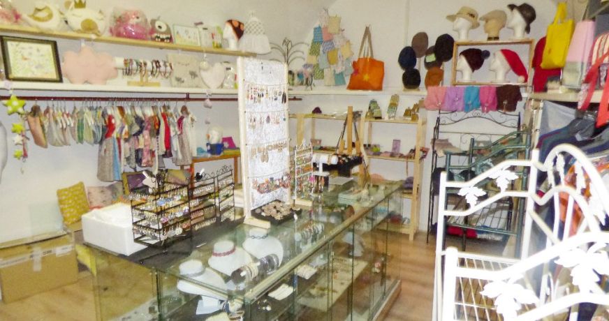 location Local commercial Pezenas