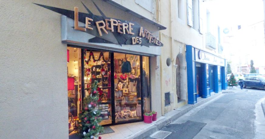 location Local commercial Pezenas