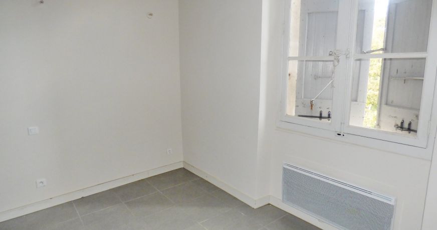location Appartement bourgeois Pezenas