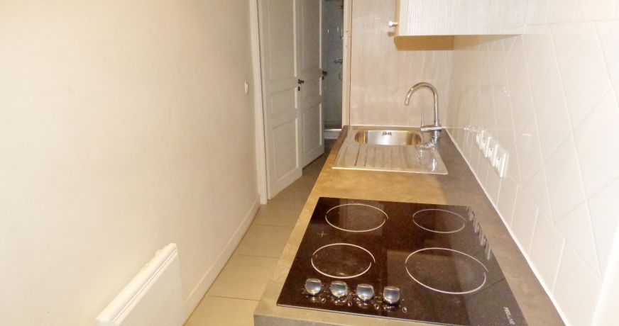 location Appartement bourgeois Pezenas