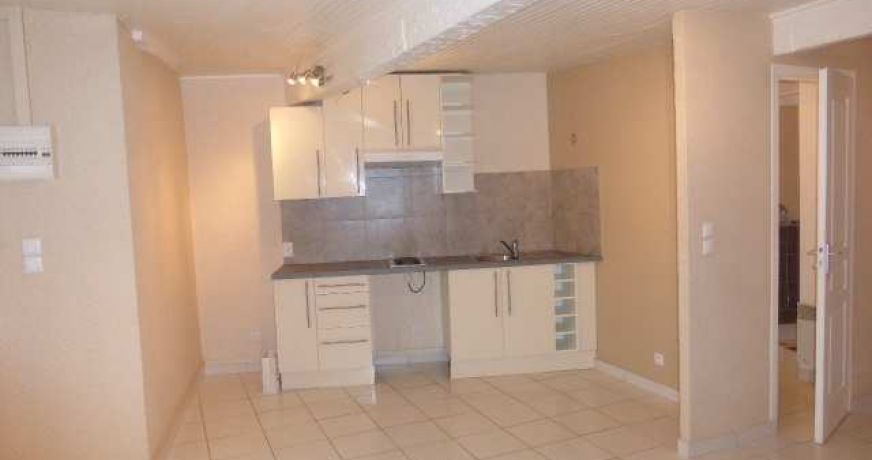 location Appartement Pezenas