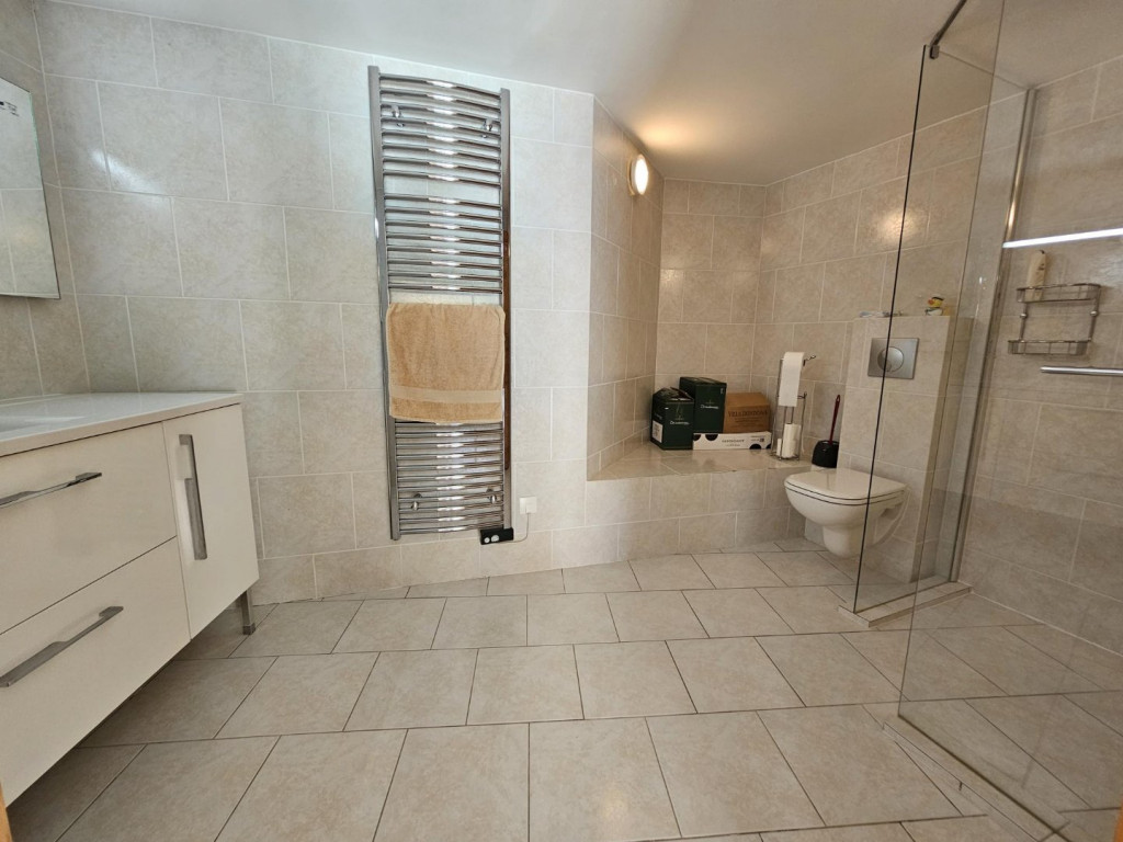 à vendre Maison en pierre Vailhan - Photo 5