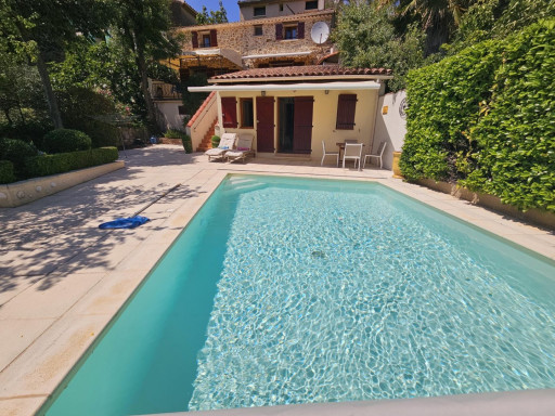 à vendre Maison en pierre Vailhan