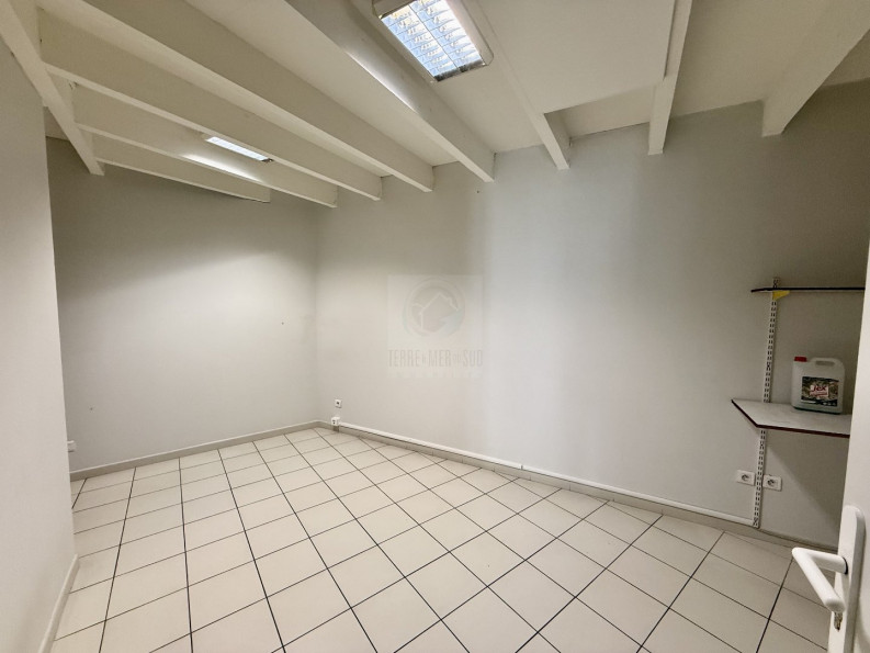 location Local commercial Beziers - Photo 8