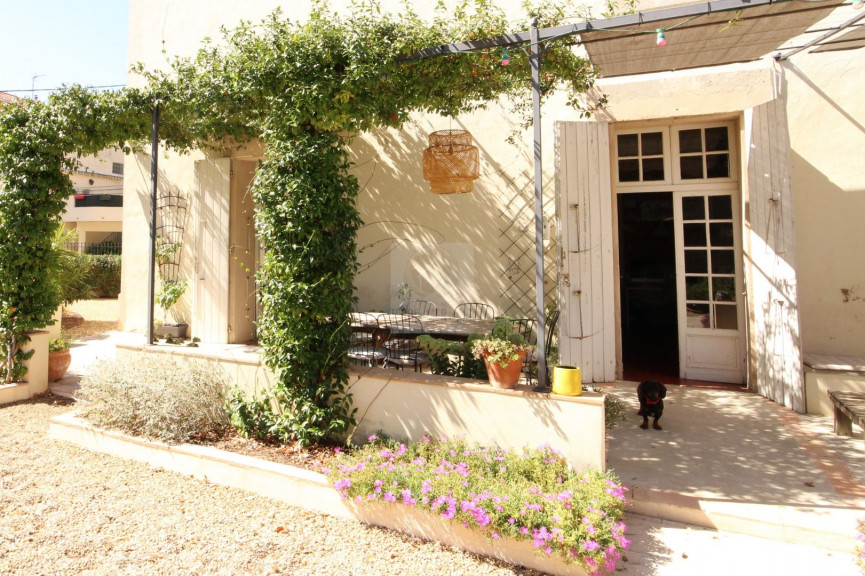 sale Maison de caractre Beziers