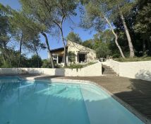 à vendre  Saint Clement De Riviere