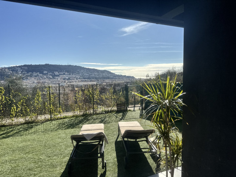 vente Appartement en rez de jardin Nice - Photo 2