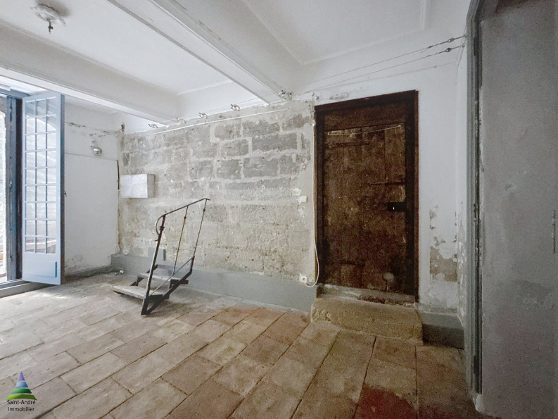 location Local commercial Pezenas - Photo 4