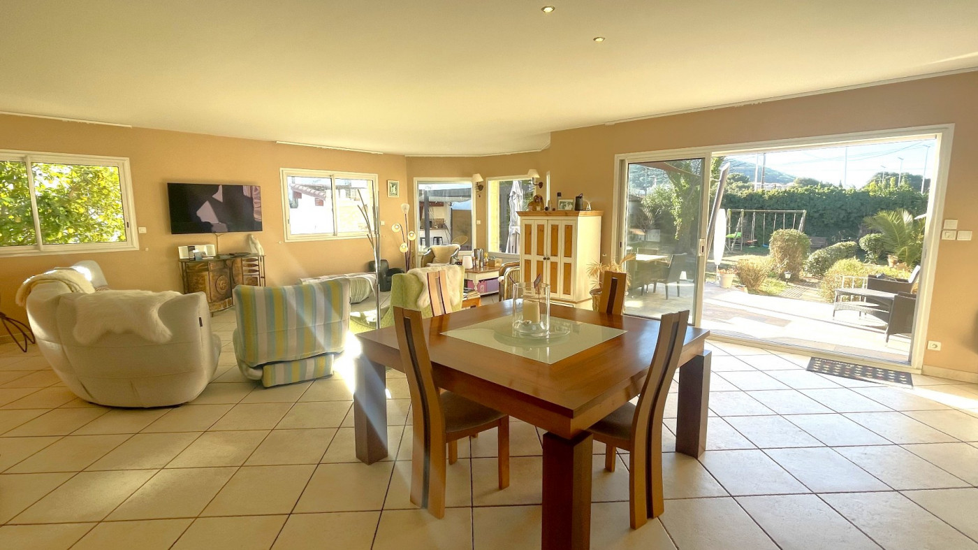 sale Maison Sete - Photo 2