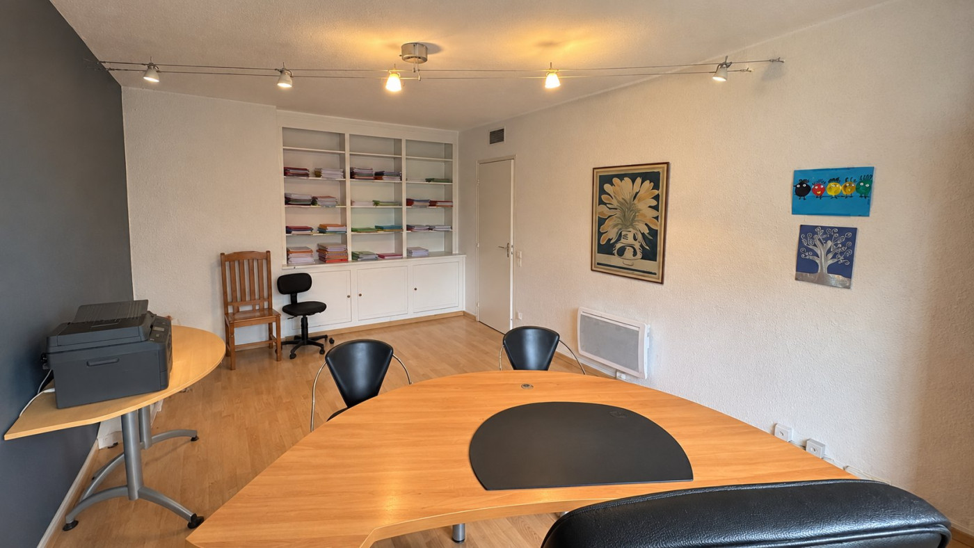 vente Bureau Frontignan - Photo 8