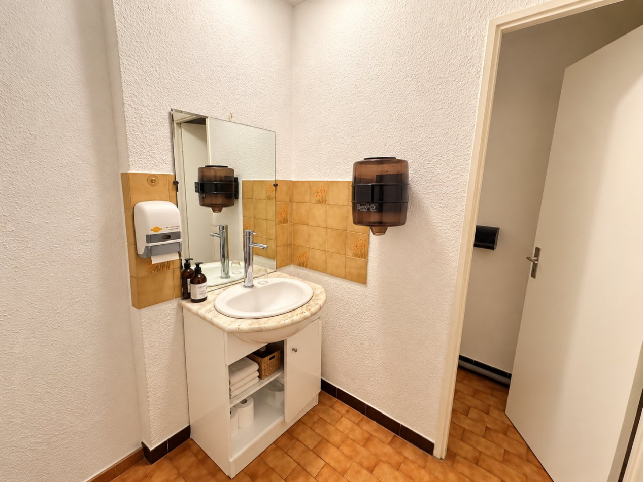 vente Bureau Frontignan - Photo 10
