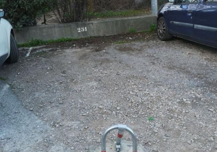 vente Parking extérieur Sete