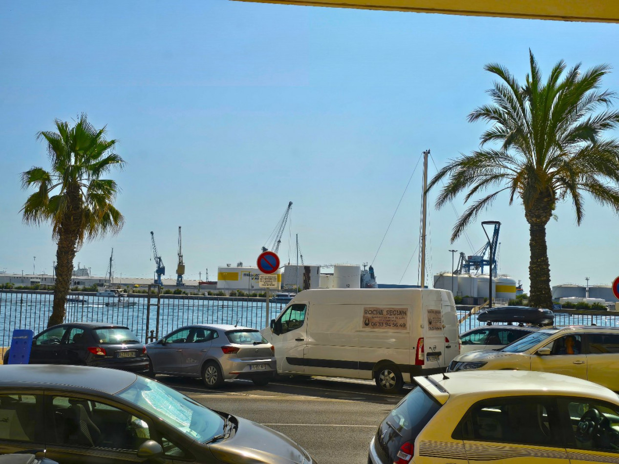 vente Ateliers et bureaux Sete - Photo 1