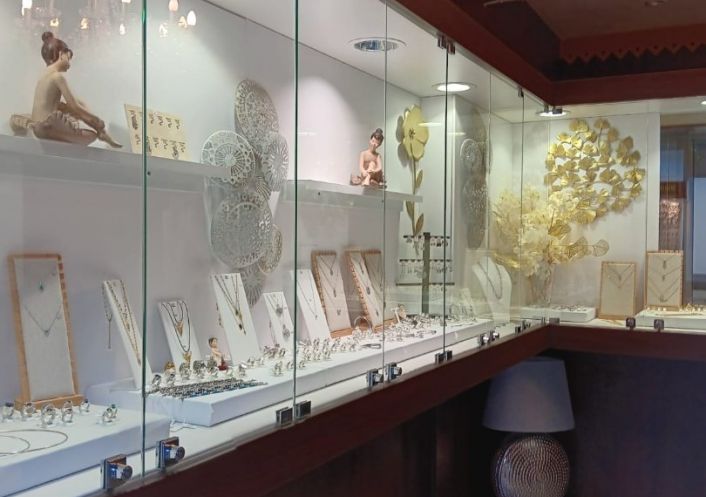 vente Local commercial Sete