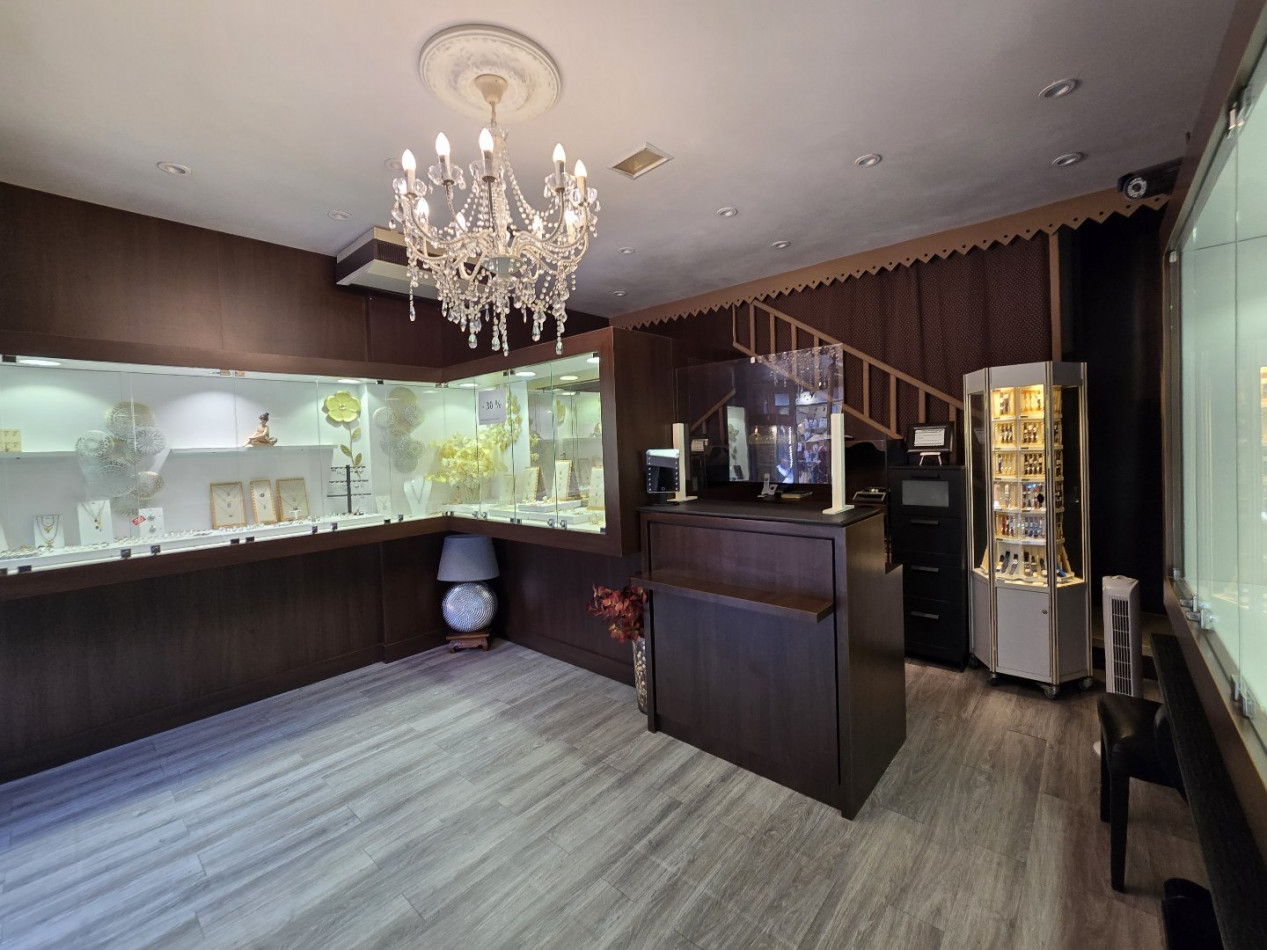 vente Local commercial Sete - Photo 2