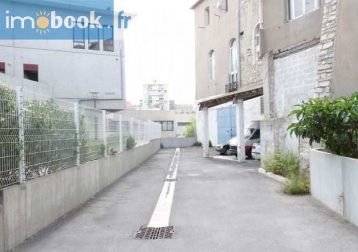 vente Entrepots et bureaux Sete