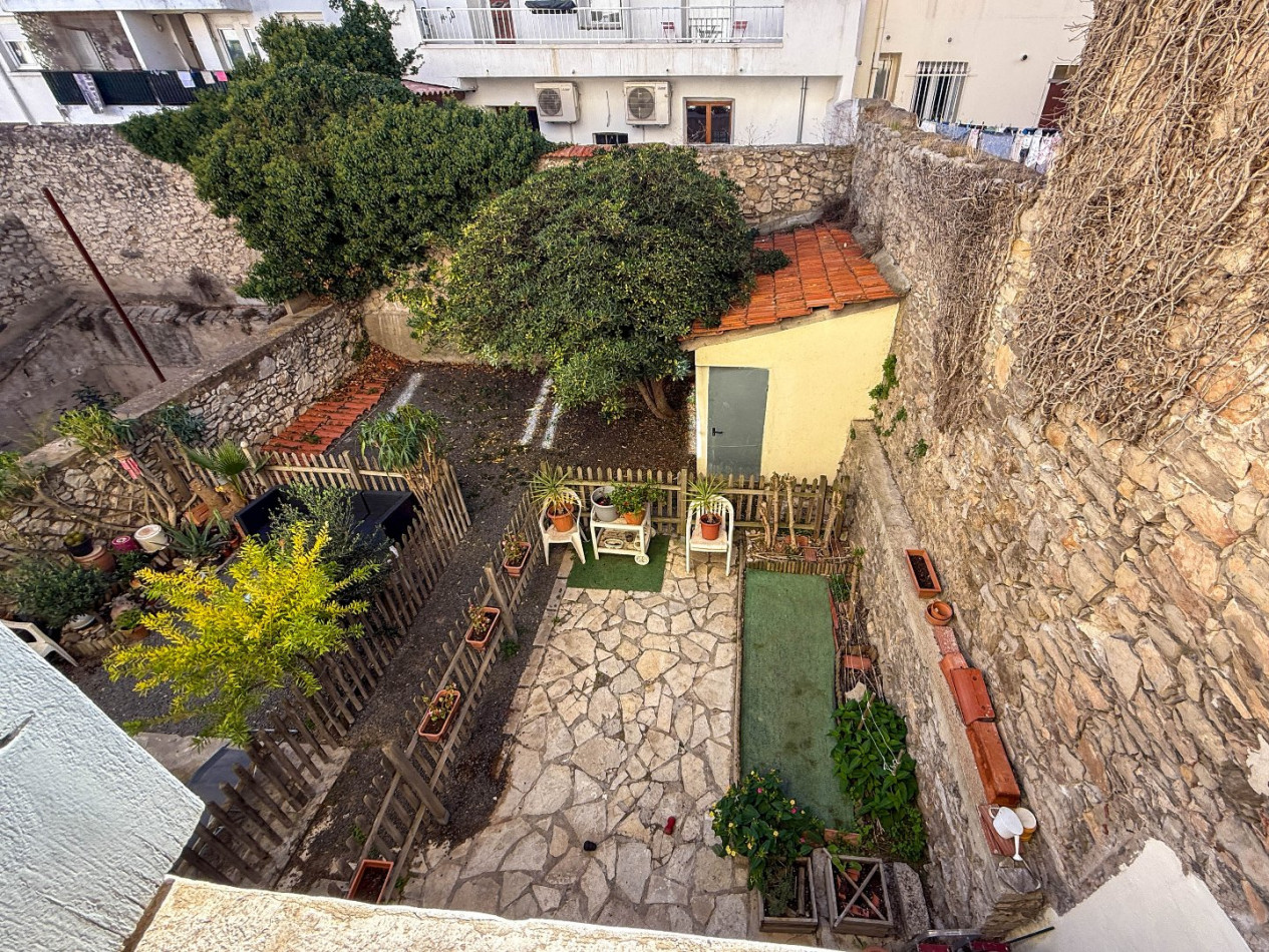 vente Immeuble de rapport Sete - Photo 2