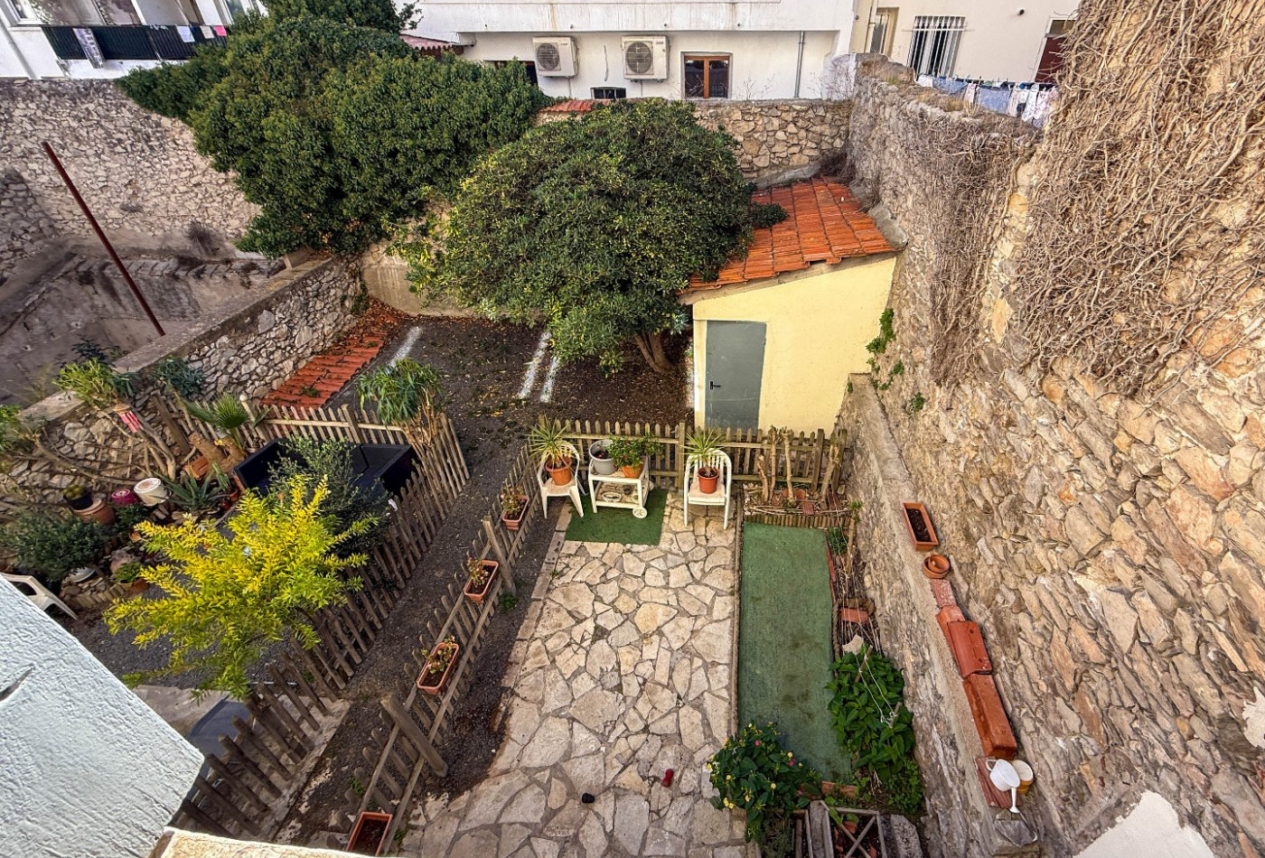 vente Immeuble de rapport Sete - Photo 2