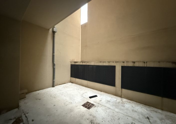 vente Ateliers et bureaux Sete