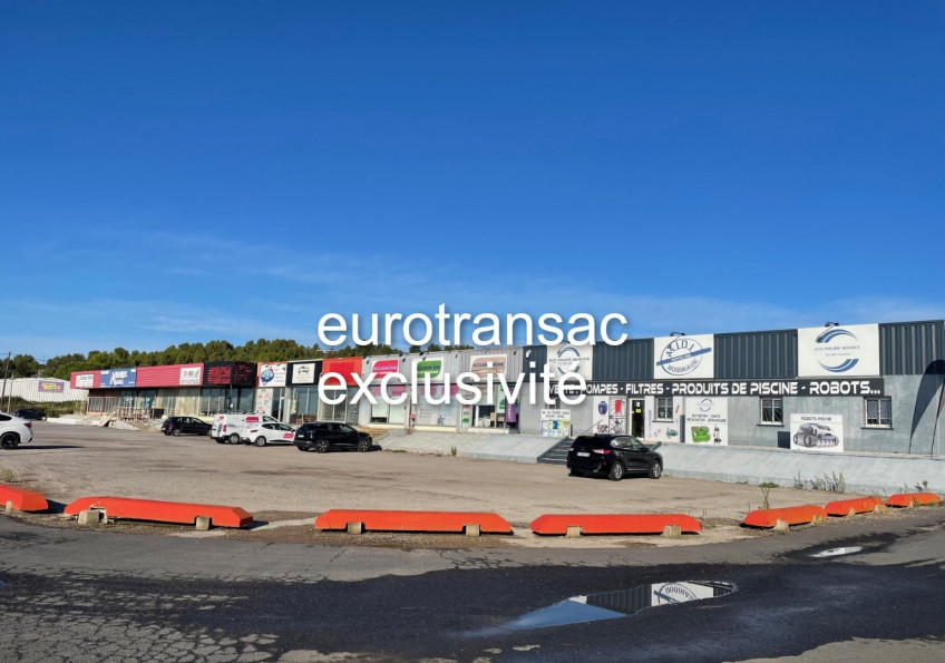 vente Local commercial Poussan - Photo 4