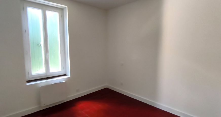 location Maison Cers