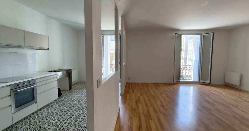 location Appartement bourgeois Beziers